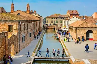 Uno-sguardo-a-Comacchio