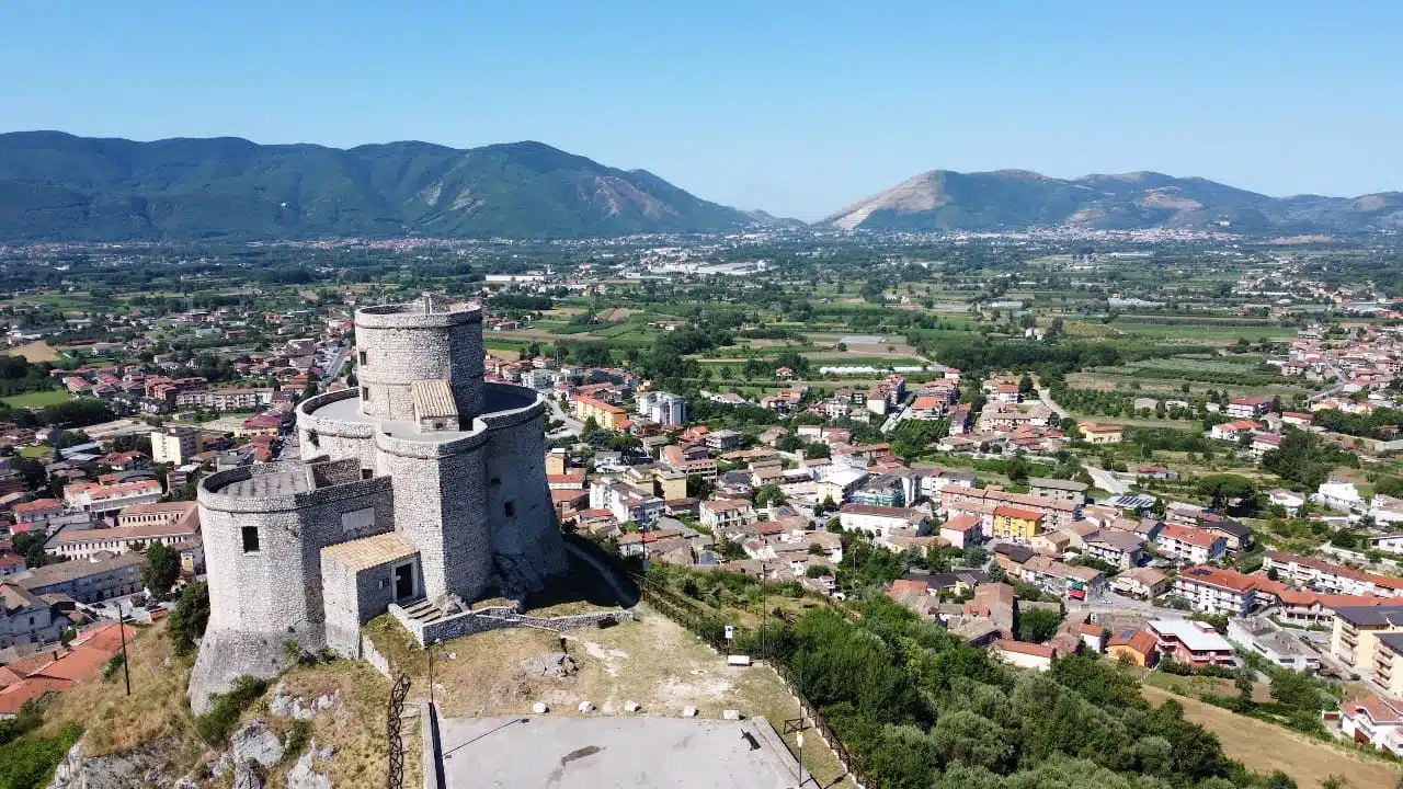 Uno-sguardo-a-Montesarchio