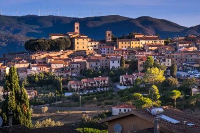Uno-sguardo-a-Montescudaio