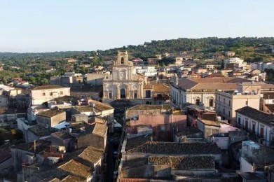 Uno-sguardo-a-Palazzolo-Acreide
