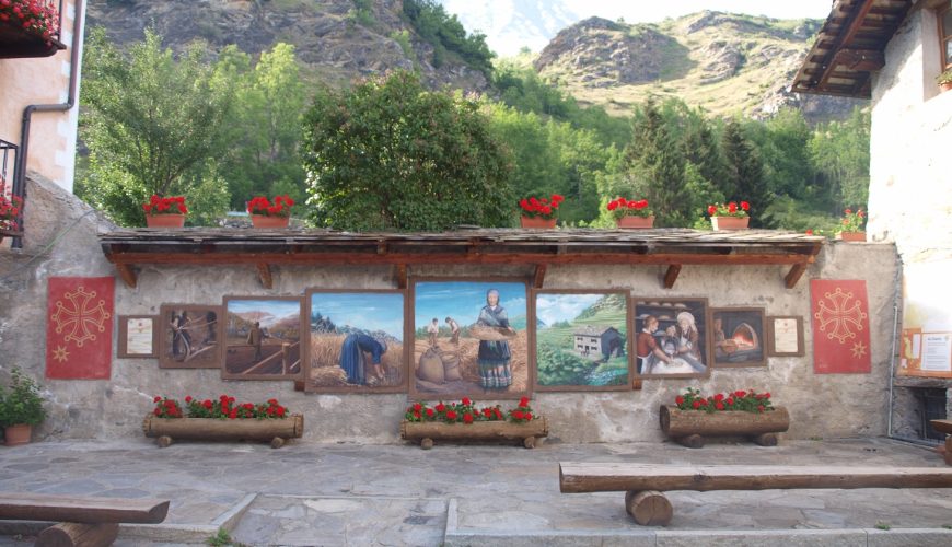 A journey to the village of Usseaux and a visit to the nearby Fort of Fenestrelle