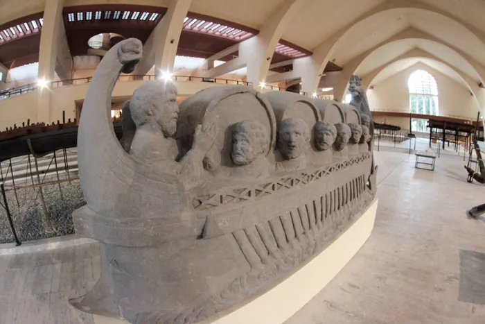 Museo delle Navi Romane