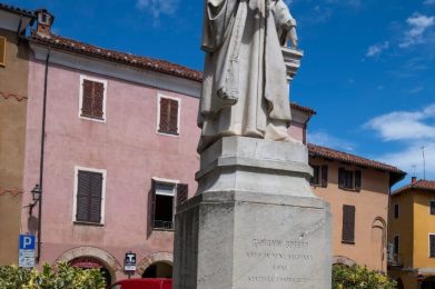 Monumento a Giovanni Botero