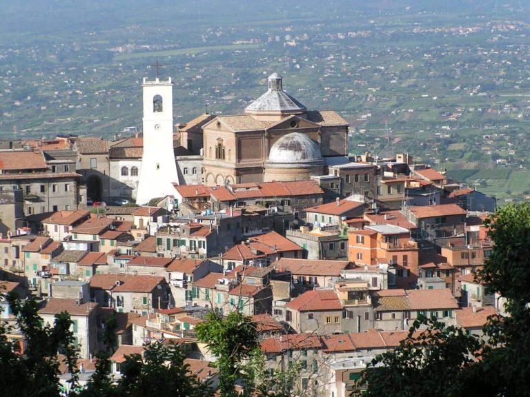 Vista sulla Chiesa di Santa Maria Assunta a Monte Compatri - Simone Ramella