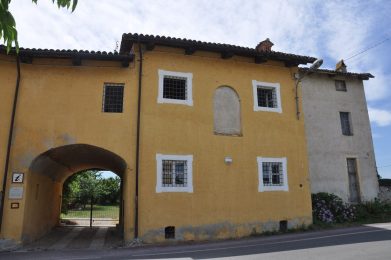 ingresso cascina Ellena - Le Terre dei Savoia flickr (1)