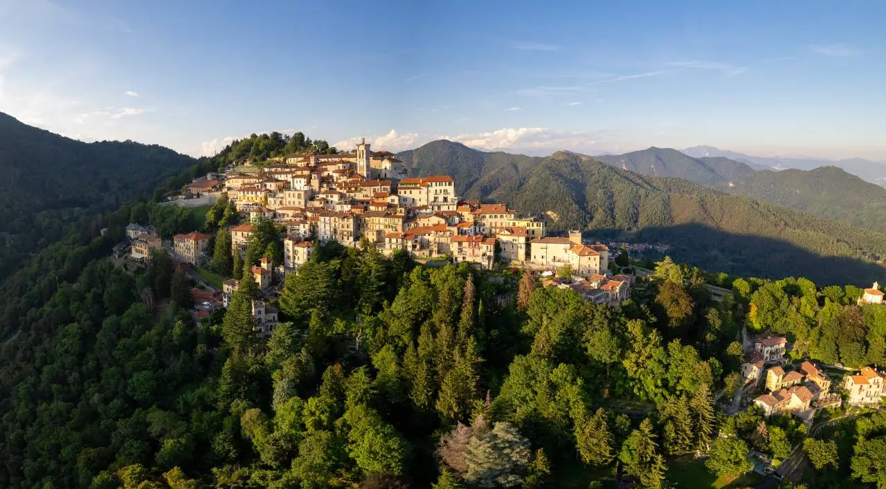 Sacro Monte Depositphotos 671169572 XL