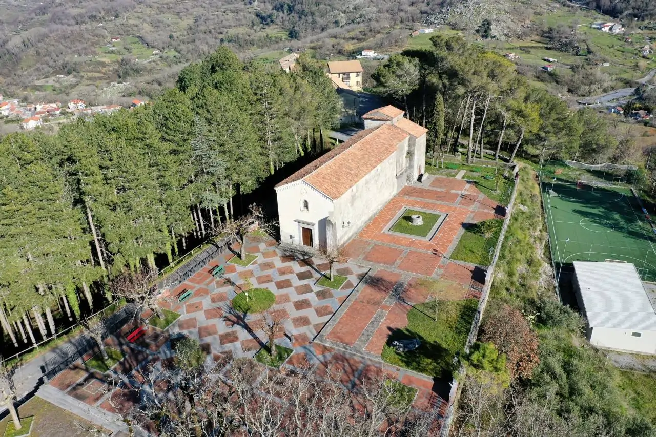 Convento dei Padri Minori Osservanti di San Francesco d’Assisi, Aieta