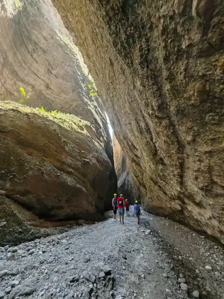 CANYON VALLI CUPE 2_2_11zon