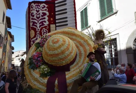 Maggiolata s.panichi flickr