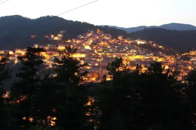Sersale - IleniaPullano flickr_10_11zon