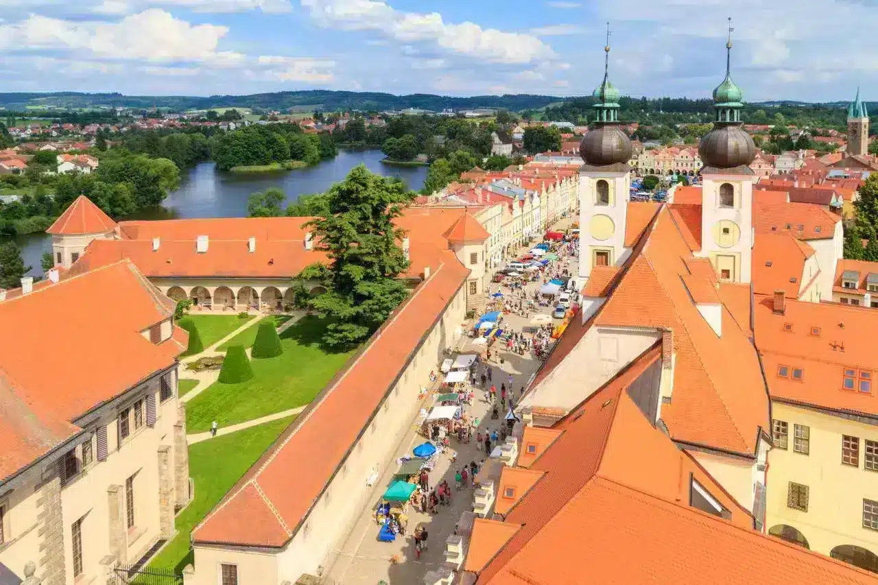 Telc destate