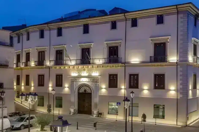 palazzo Bianchi - palazzo di Città_16