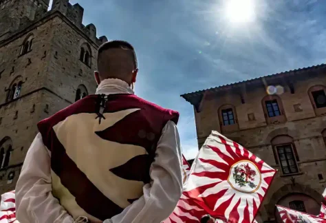 Astiludio Storico: Il Torneo di Sbandieratori a Volterra 5 Astiludio Volterra