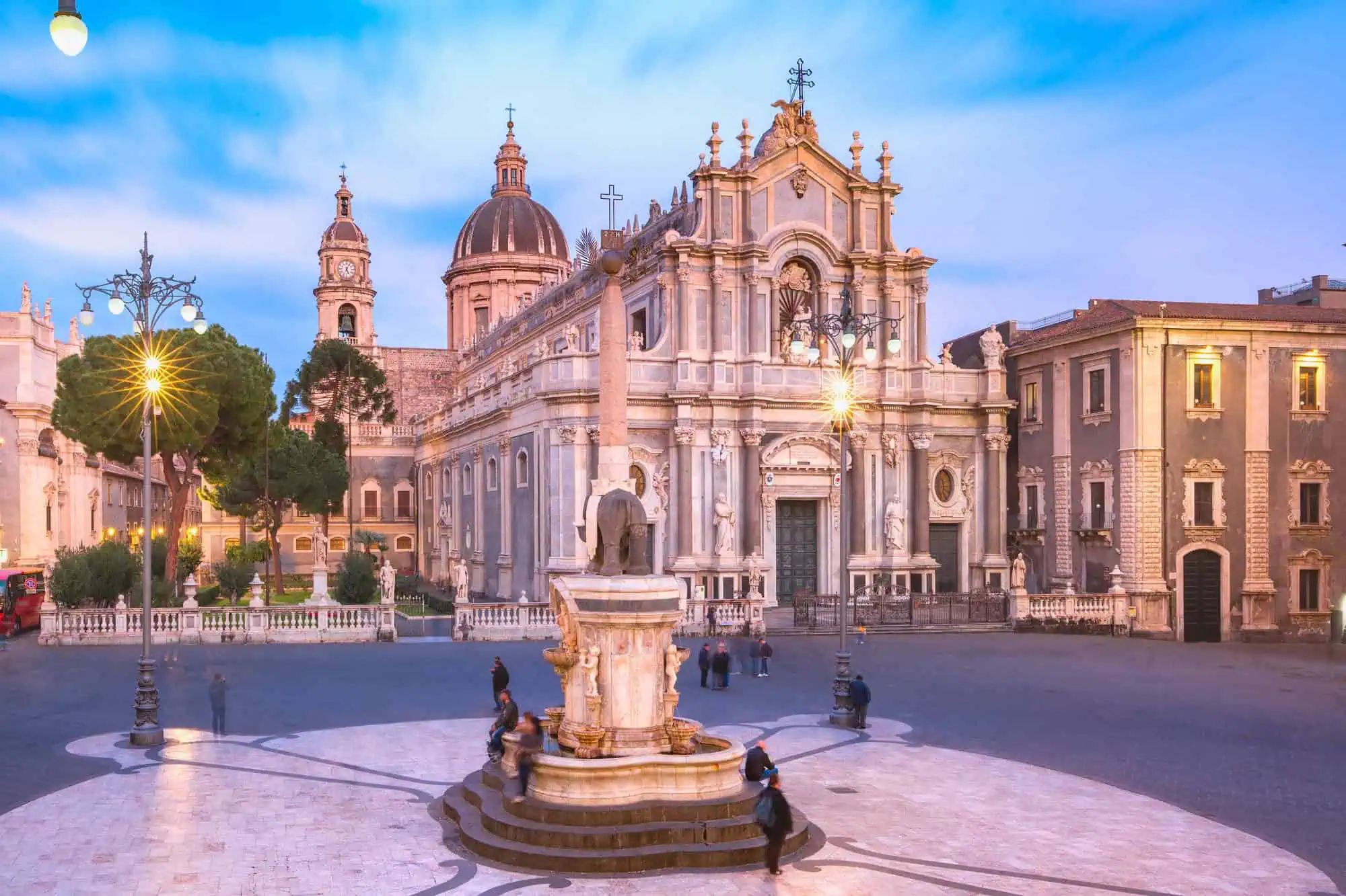 Catania - Depositphotos_255380692_L_1