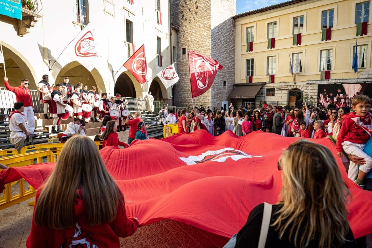 Palio dei Terzieri, Trevi.jpg 2