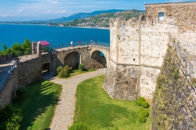 Il panorama dal Castello di Agropoli- Depositphotos