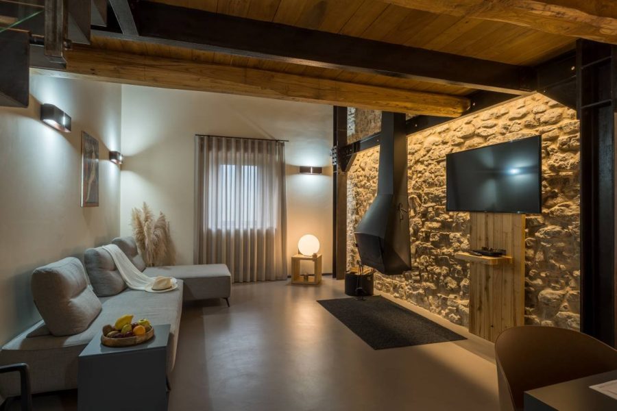 Borgotufi Albergo Diffuso