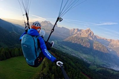 Volo privato in parapendio biposto Dolomiti Alpi Plan de Corones