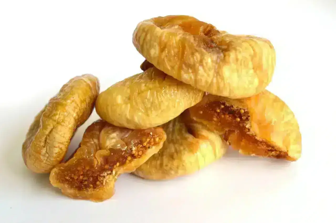 Recipe: the Shape of Dried Figs from the village of Casale Marittimo