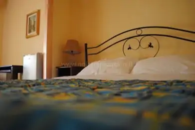 B&B Trapezakion