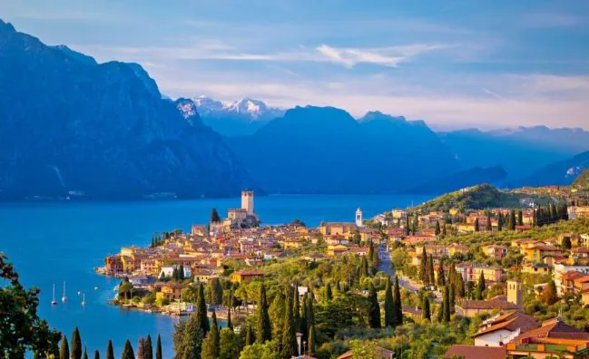 Lake Garda tour from north with ferry trip included