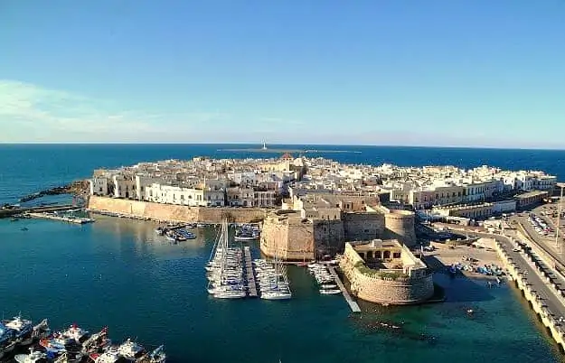 Gallipoli, the ‘beautiful city’ of Salento