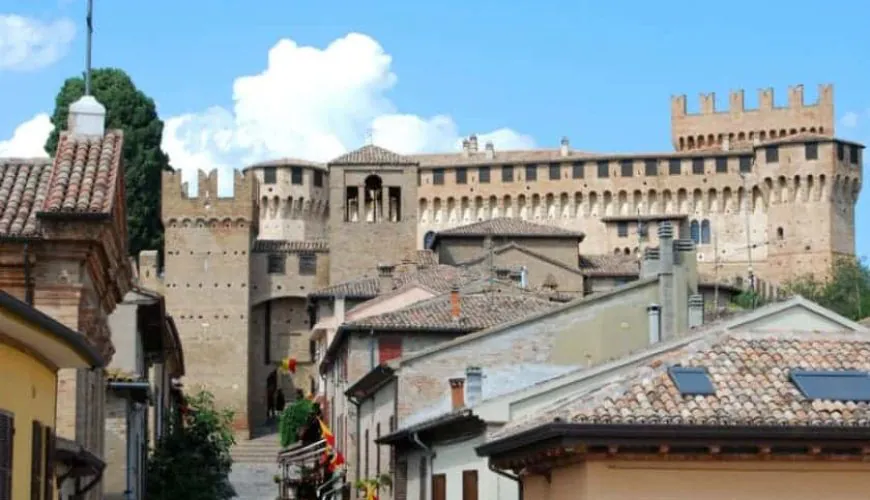 Pesaro: trip to the villages of Gradara and Montegridolfo