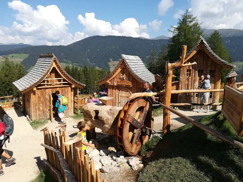Il villaggio degli gnomi e leggenda di Haunold