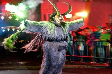 La leggenda e le sfilate dei temibili Krampus