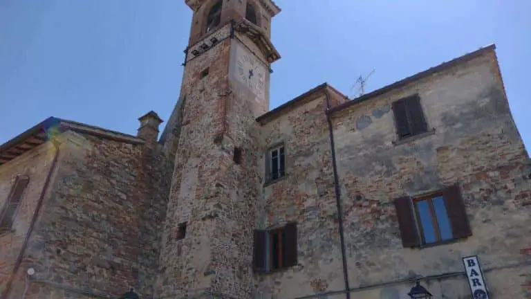 Torre dell'Orologio, Citerna - Ph. JulesFoto flickr