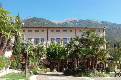 La Grotte Resort
