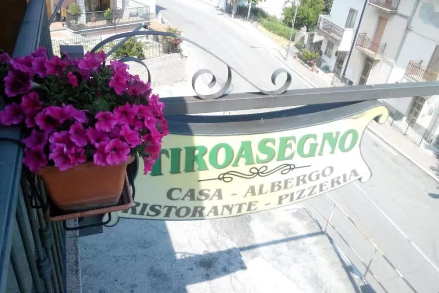 House Hotel Tiroasegno