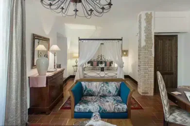 Abbadia San Giorgio, interno camera