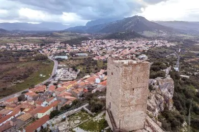 Castello-della-Fava