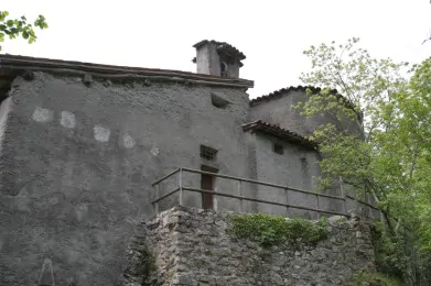 Eremo-Di-San-Michele