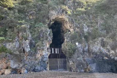 Grotta della Serratura