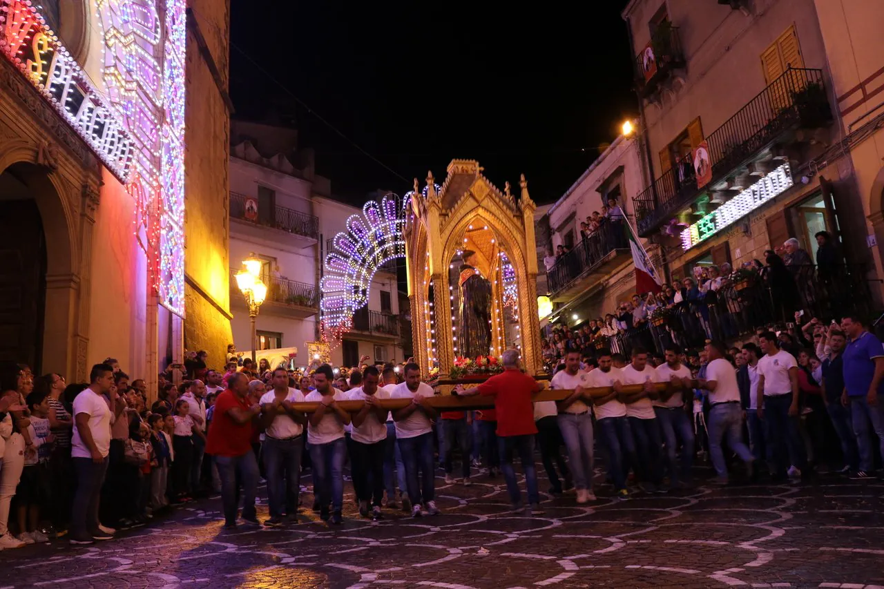 Processione San Placido A Ballatedda.jpg