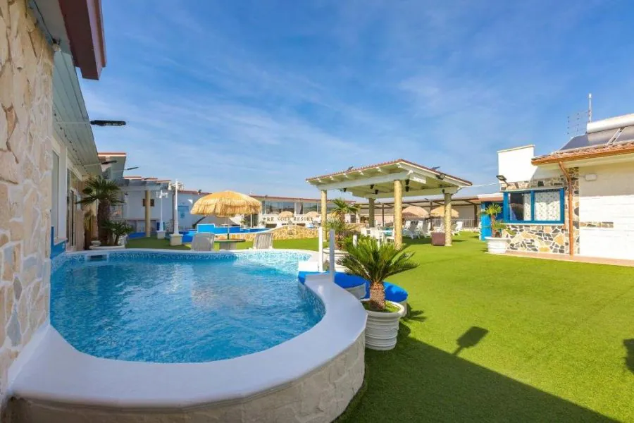 Re Sole Resort & SPA