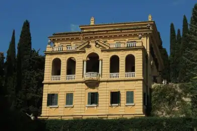 Villa-Fidelia