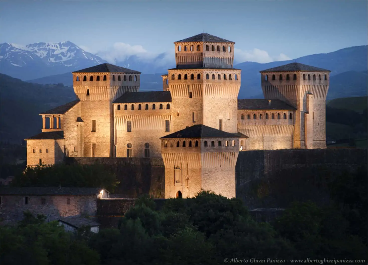 Castello di Torrechiara, la leggenda dell’amore tra la duchessa e il condottiero