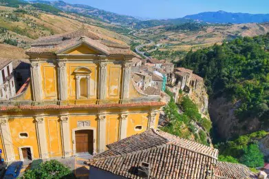 Chiesa di San Giorgio, Oriolo