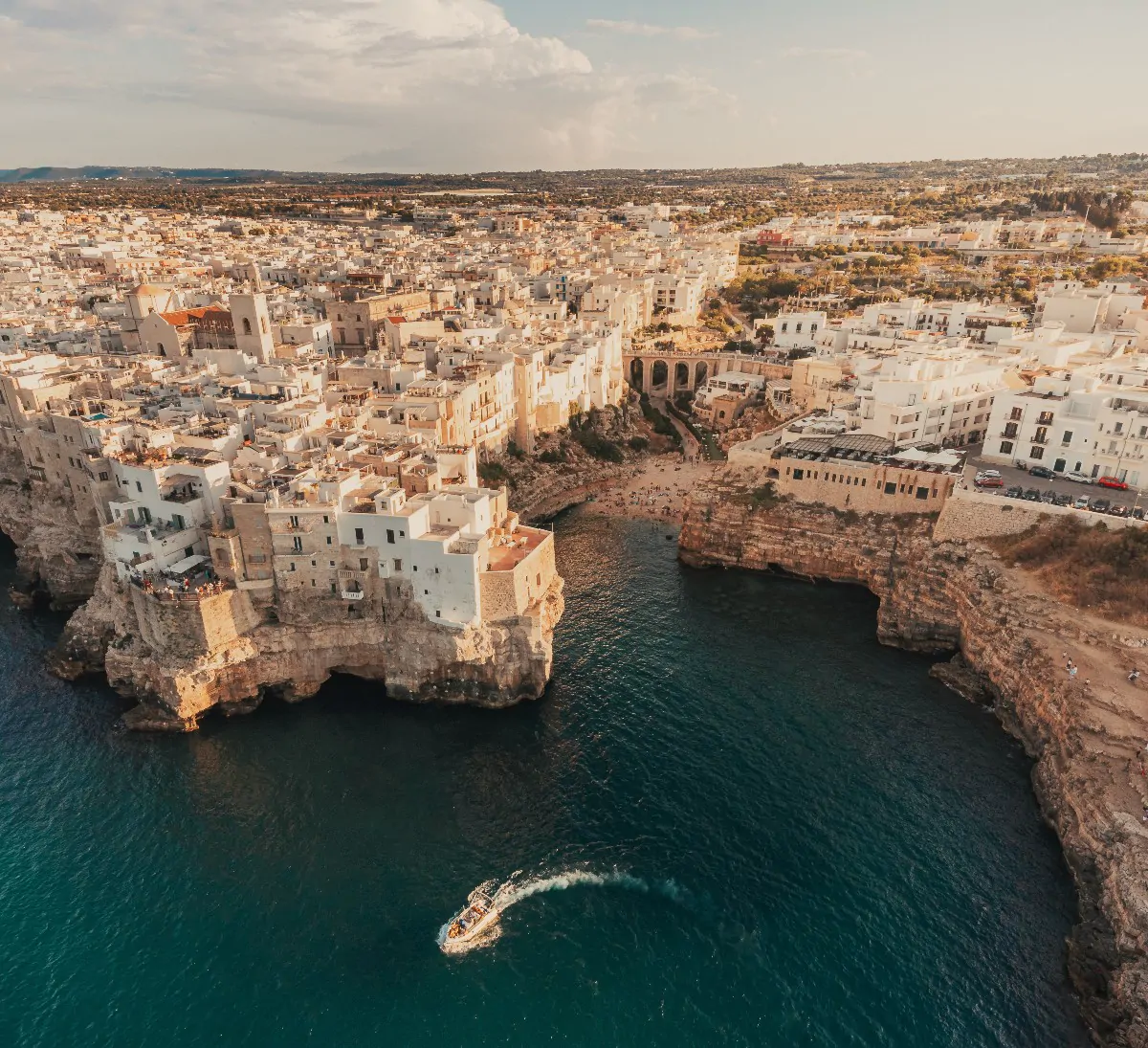 Polignano a Mare ottiene il riconoscimento di ‘città più accogliente al mondo’