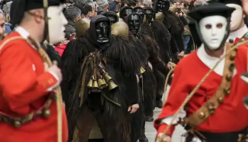 The most ancient and suggestive Carnival celebrations in the Italian villages