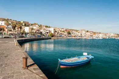 Roberto Lo Savio shutterstock_656085835
