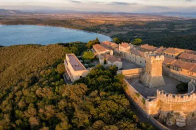 A look at Populonia