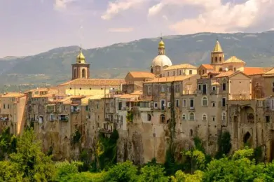 A look at Sant'Agata de' Goti
