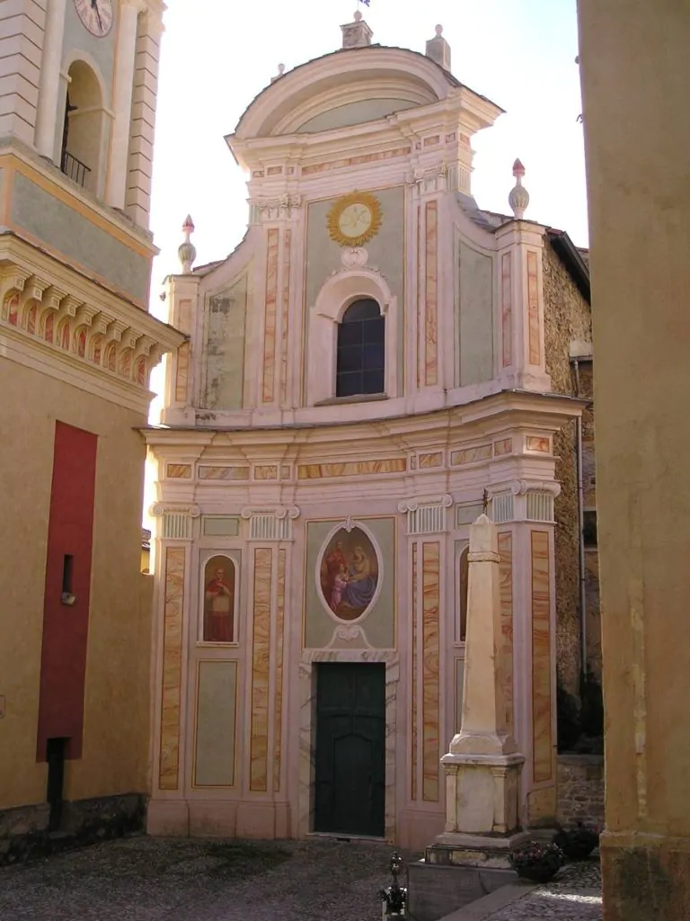 Vallebona, Chiesa di San Lorenzo