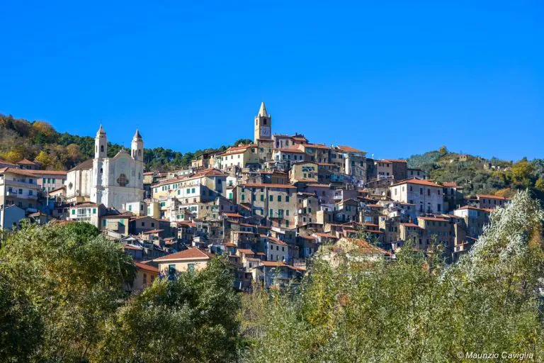 Veduta del borgo