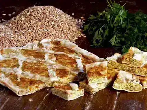 Torta di Farro della Garfagnana: Un sapore autentico della tradizione Toscana