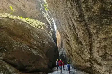 CANYON VALLI CUPE 2_2_11zon